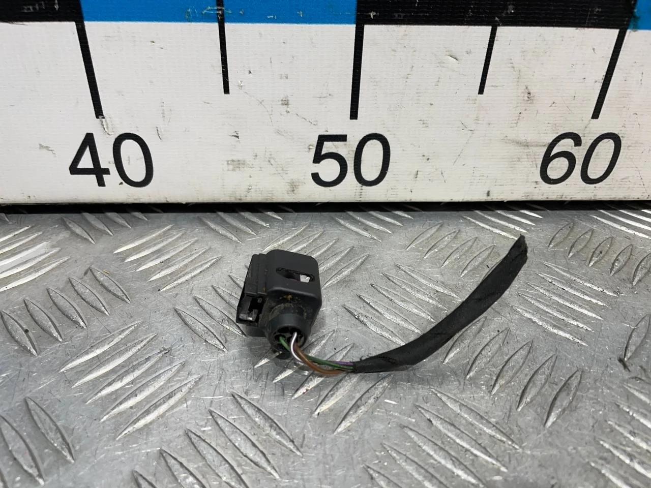 [Б/У] Разъем 4 контакта [Код: 00645583 ]