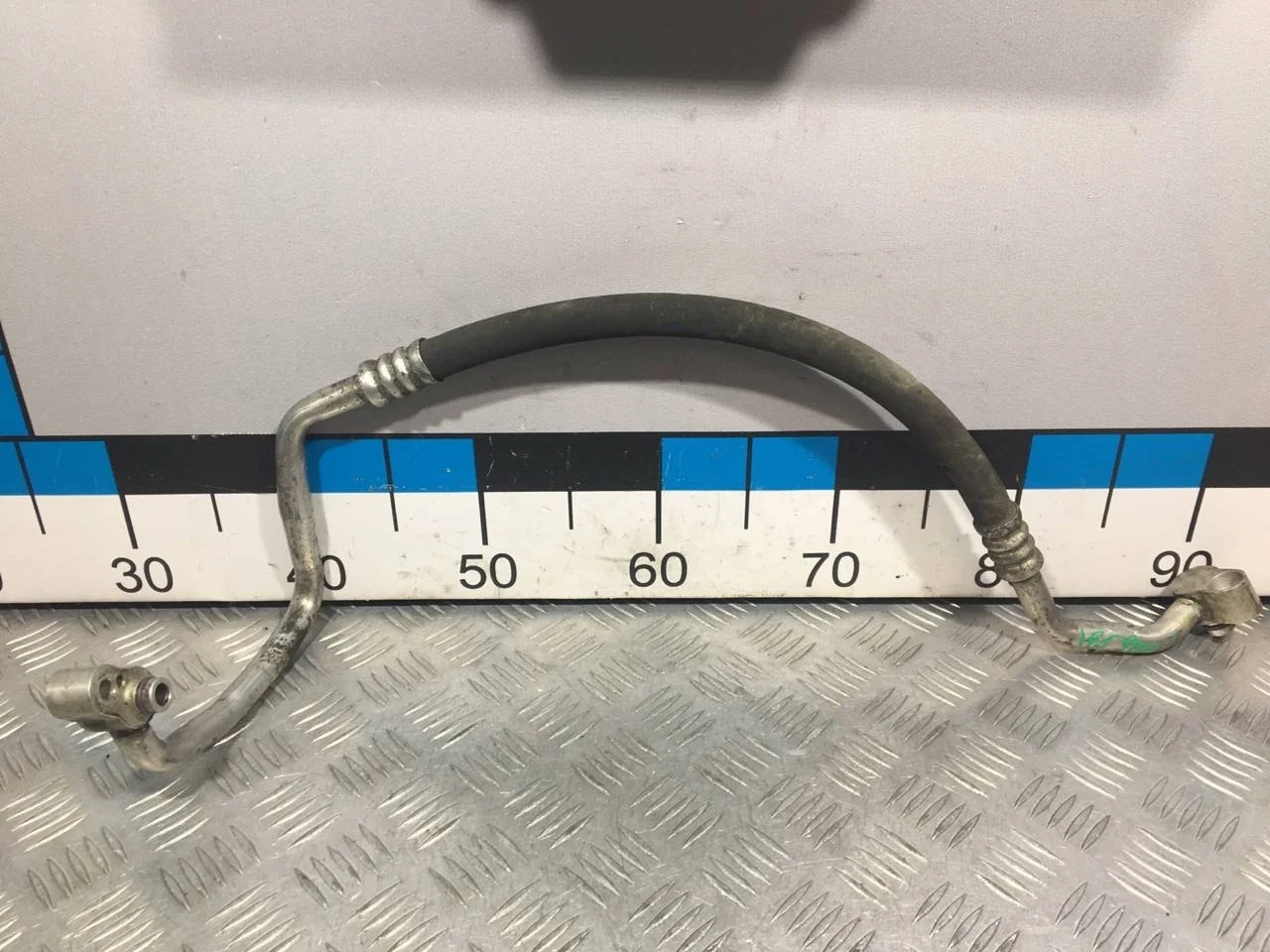 [Б/У] Трубка кондиционера - примятость на трубке [ХОРОШЕЕ] [Код: 00644207 ]