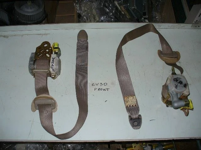 Б.у. ремень безопасности TOYOTA CAMRY V30 ACV30 TOYOTA CAMRY V30 ACV30