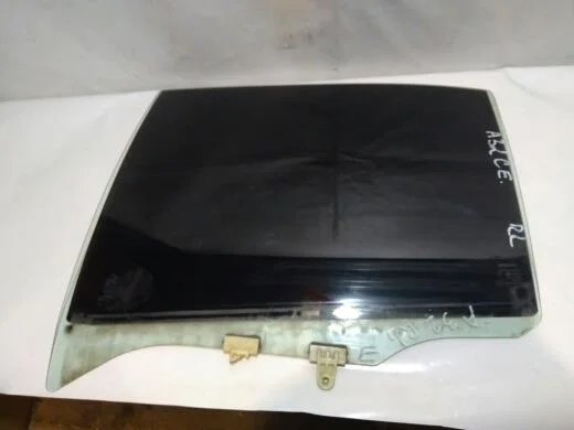 Б.у. стекло двери NISSAN MAXIMA A32 NISSAN MAXIMA A32