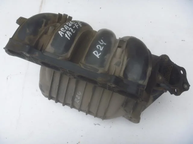Б.у. коллектор впускной TOYOTA RAV4 ACA30 TOYOTA RAV4 ACA30