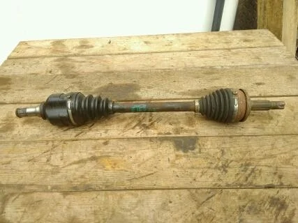 Б.у. привод TOYOTA COROLLA ZRE151 TOYOTA COROLLA ZRE151