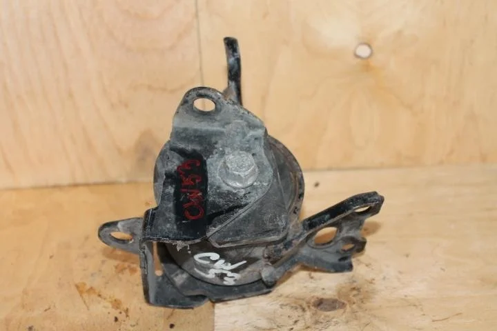 Б.у. опора двигателя MITSUBISHI OUTLANDER XL CW5W MITSUBISHI OUTLANDER XL CW5W