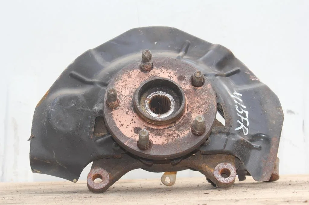 Б.у. кулак поворотный TOYOTA CAMRY V40 ACV40 TOYOTA CAMRY V40 ACV40