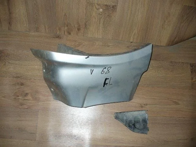 Б.у. брызговик MITSUBISHI PAJERO V68W MITSUBISHI PAJERO V68W