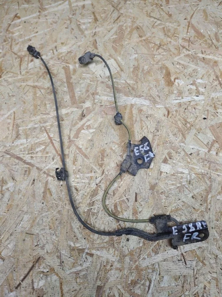 Б.у. датчик abs TOYOTA COROLLA ZRE151 TOYOTA COROLLA ZRE151