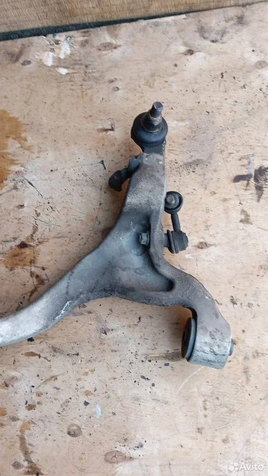 Рычаг передний левый Инфинити G35 V36