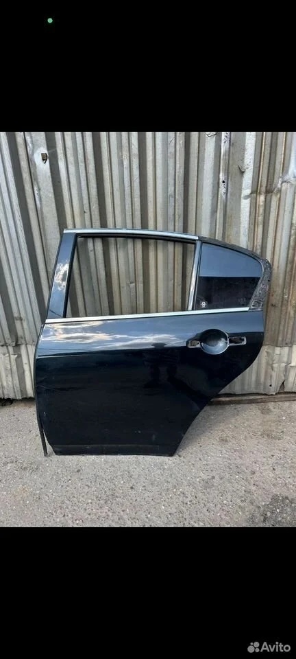 Дверь задняя левая инфинити g v36