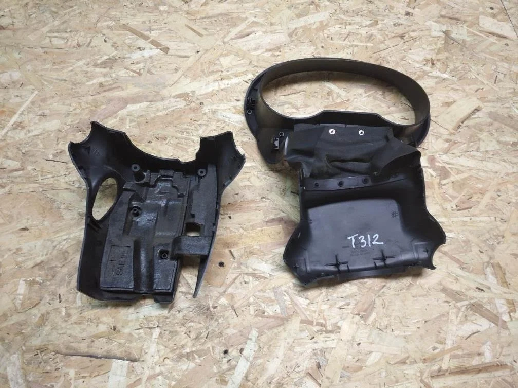 Б.у. кожух рулевой колонки NISSAN X-TRAIL T31 NISSAN X-TRAIL T31