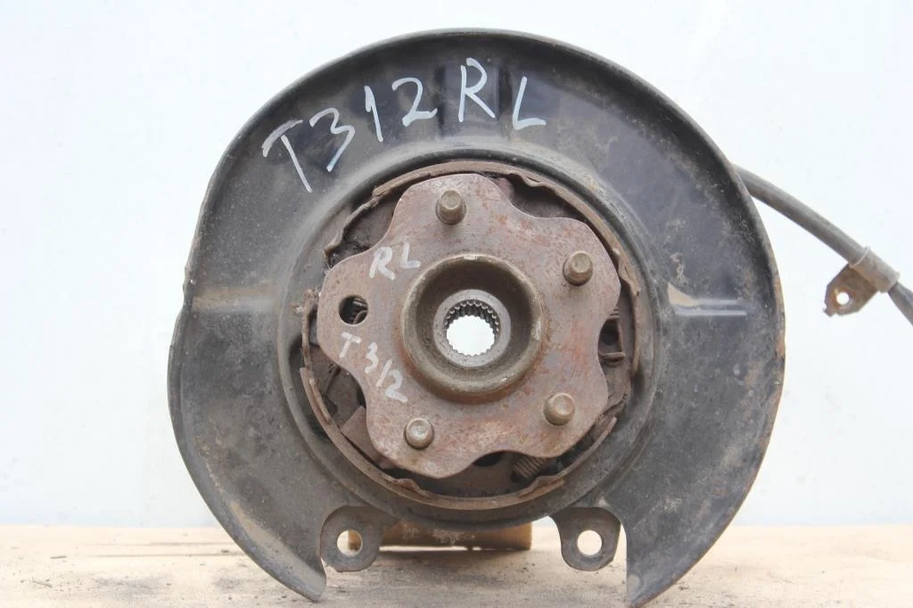 Б.у. ступица NISSAN X-TRAIL T31 NISSAN X-TRAIL T31