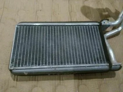 Б.у. радиатор печки MITSUBISHI PAJERO SPORT KH4W MITSUBISHI PAJERO SPORT KH4W