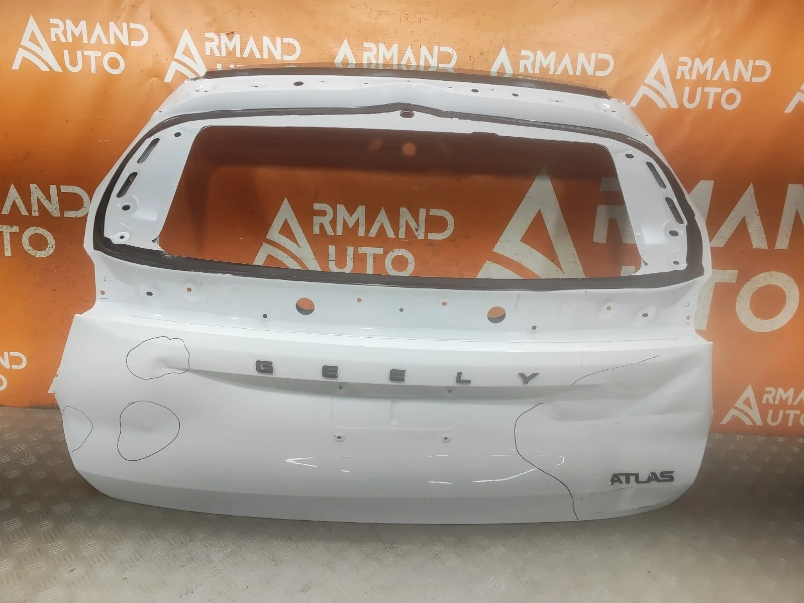 Дверь багажника Geely Atlas 2023-нв FX11