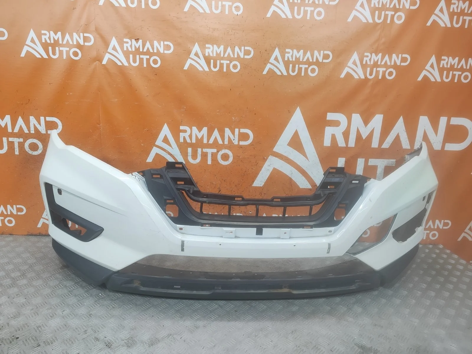 Бампер Nissan X-Trail 2017-2022 3 T32