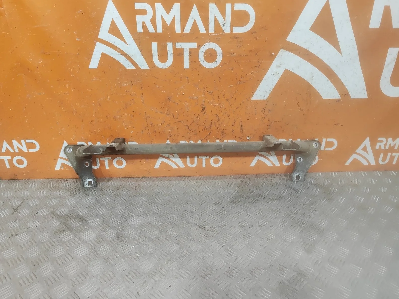 Усилитель бампера нижний Mercedes ML GLE-Class 2011-2018 W166