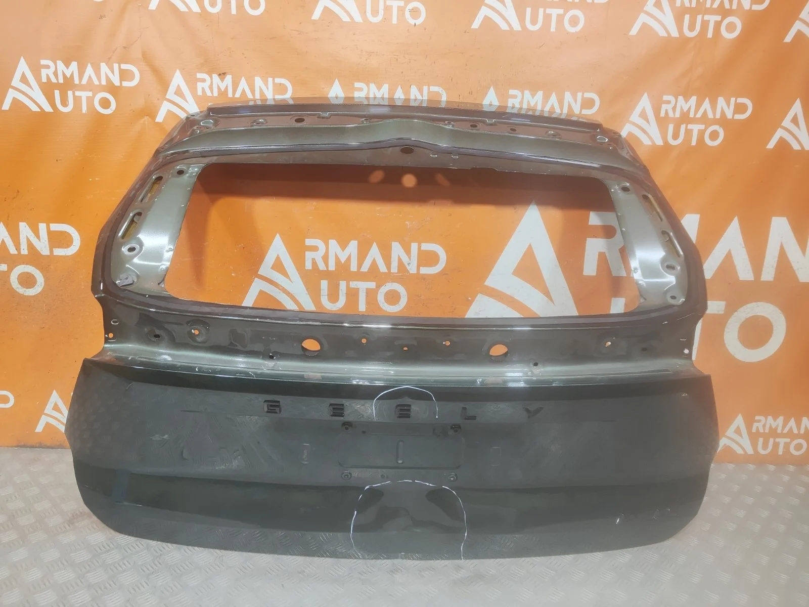 Дверь багажника Geely Atlas 2023-нв FX11