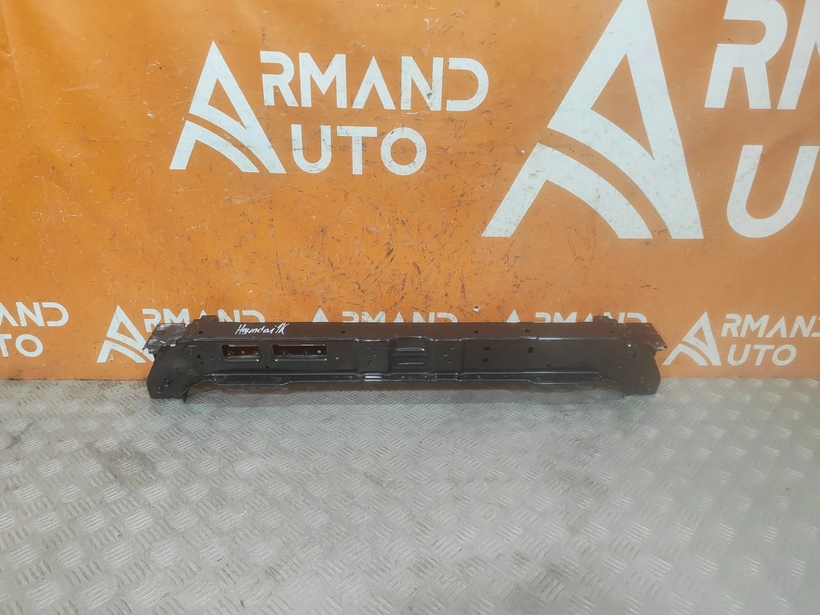 Панель передняя (суппорт радиатора) верхняя Hyundai Tucson 2015-2021 3