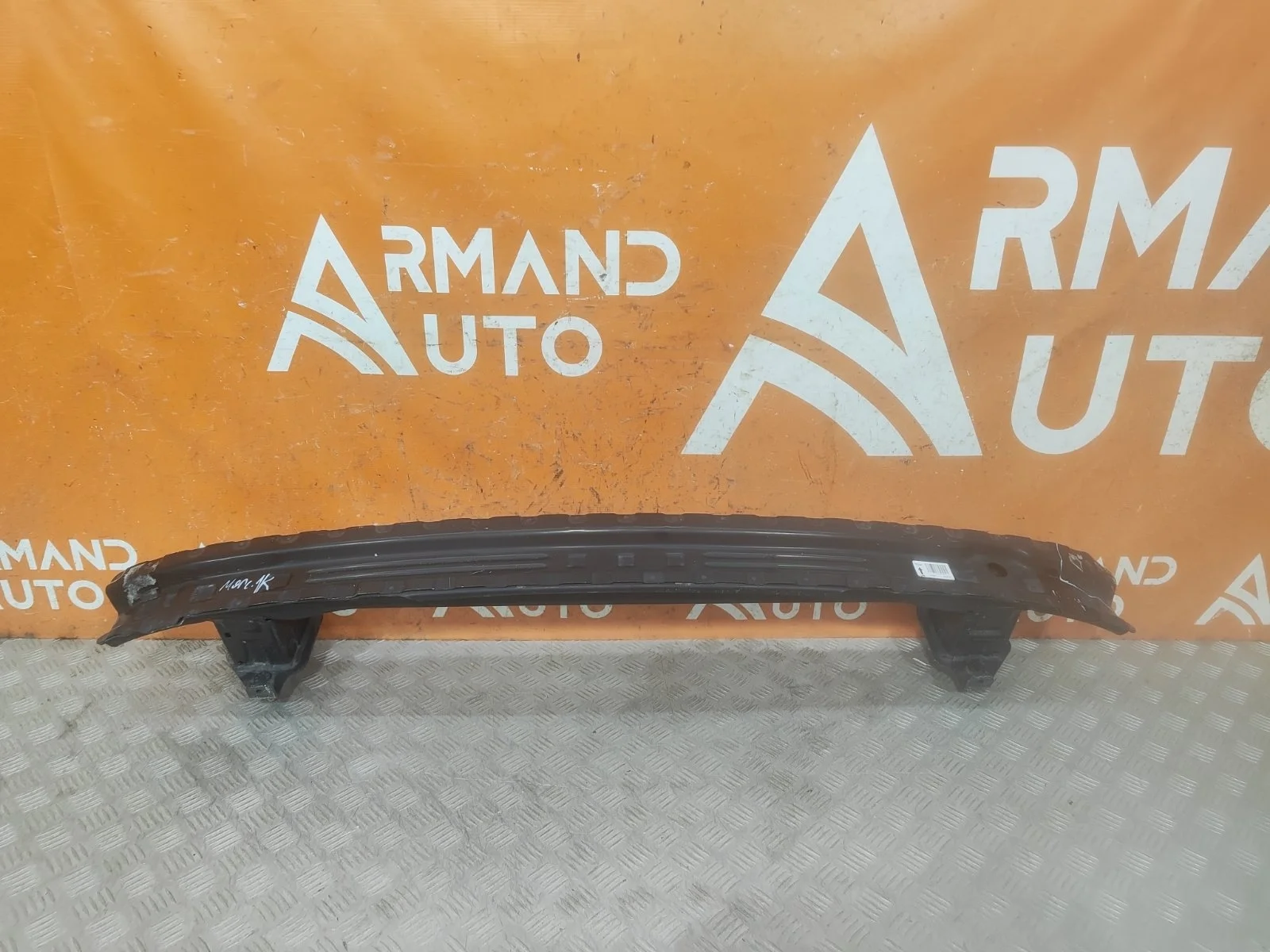 Усилитель бампера Mercedes GLC-Class 2015-2019 X253