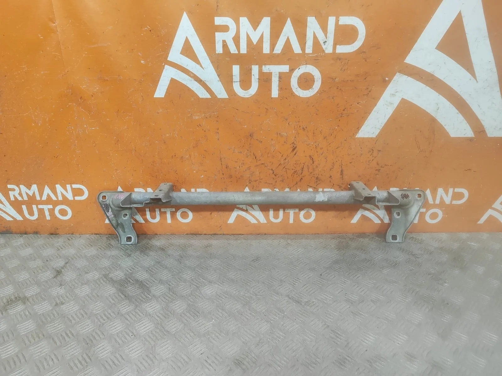 Усилитель бампера нижний Mercedes ML GLE-Class 2011-2018 W166