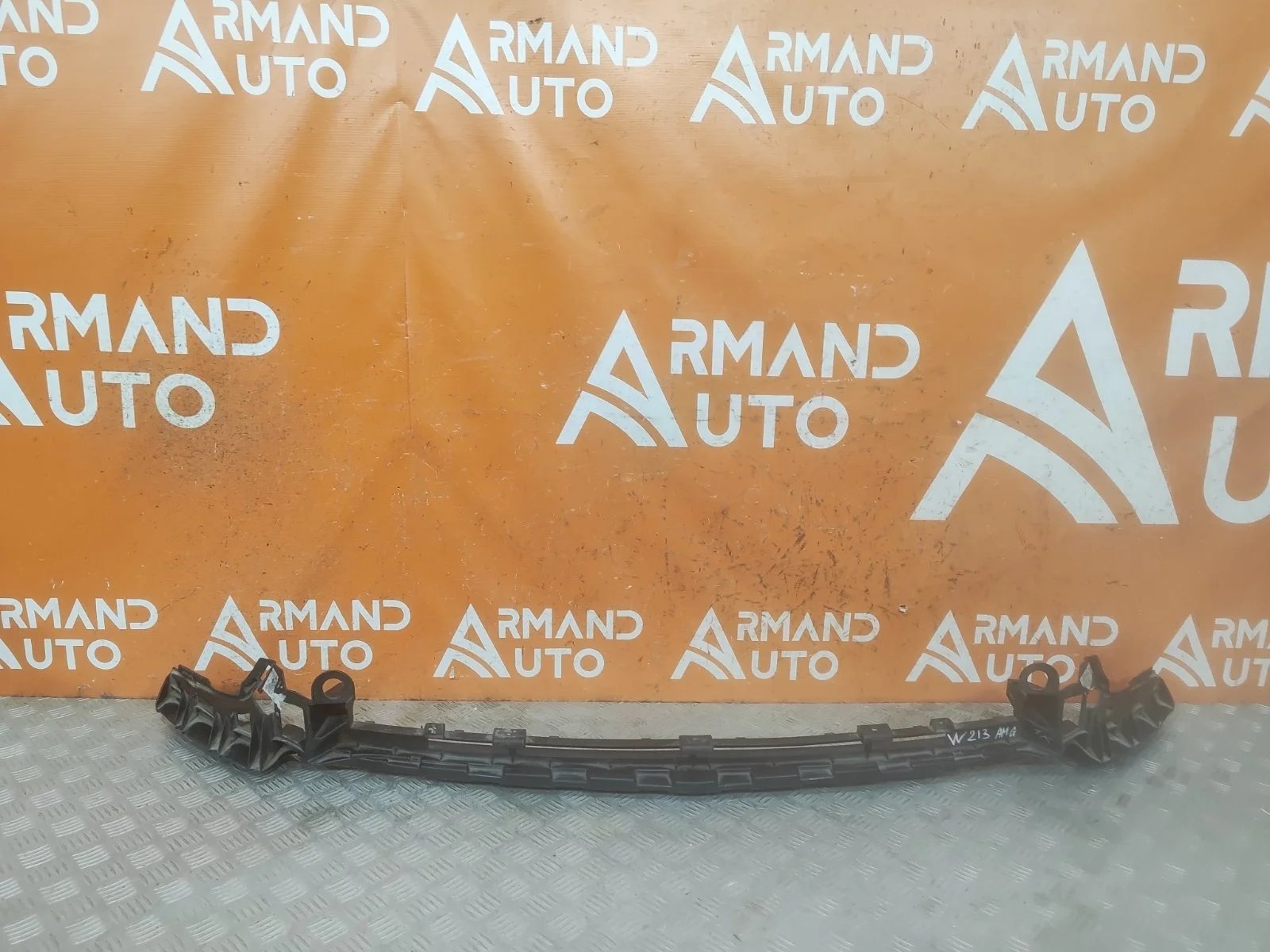 Кронштейн бампера Mercedes -Class 2016-2020 W213, S213, C238