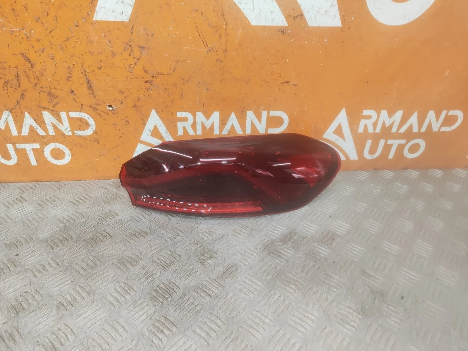 Фонарь внешний BMW X6 2019-нв G06