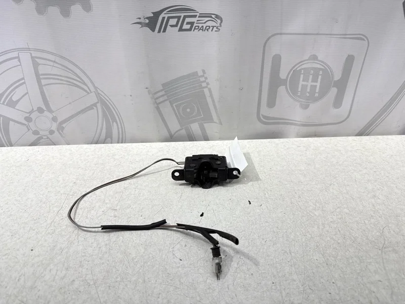 Замок капота нижняя часть Mercedes-benz ML 2004 W163