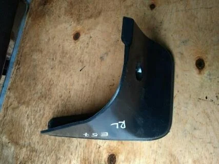 Б.у. брызговик TOYOTA COROLLA ZRE151 TOYOTA COROLLA ZRE151