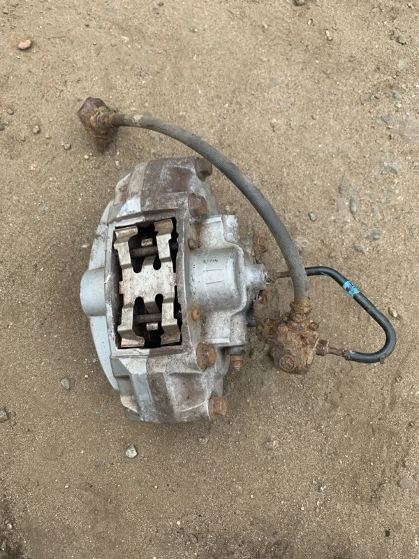 Суппорт задний левый Infiniti Fx 30D ( 2002-2013) 2010 44011JL02A 3.0 D V9X