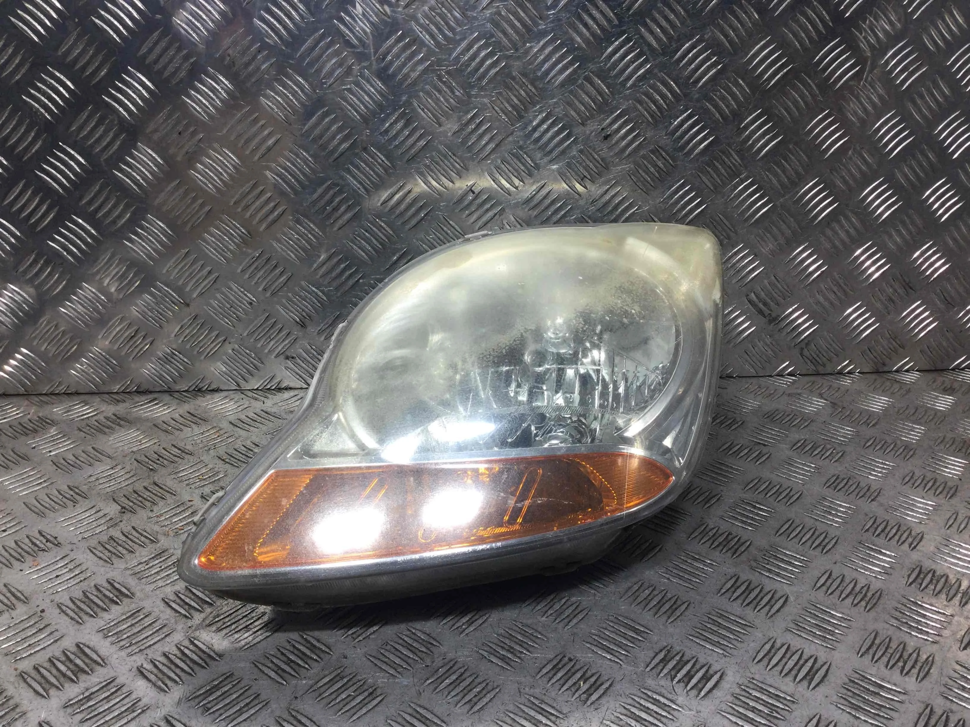 Фара левая Chevrolet Matiz 2 поколение (2005-2008) бензин 1.0 i Механика Х/б