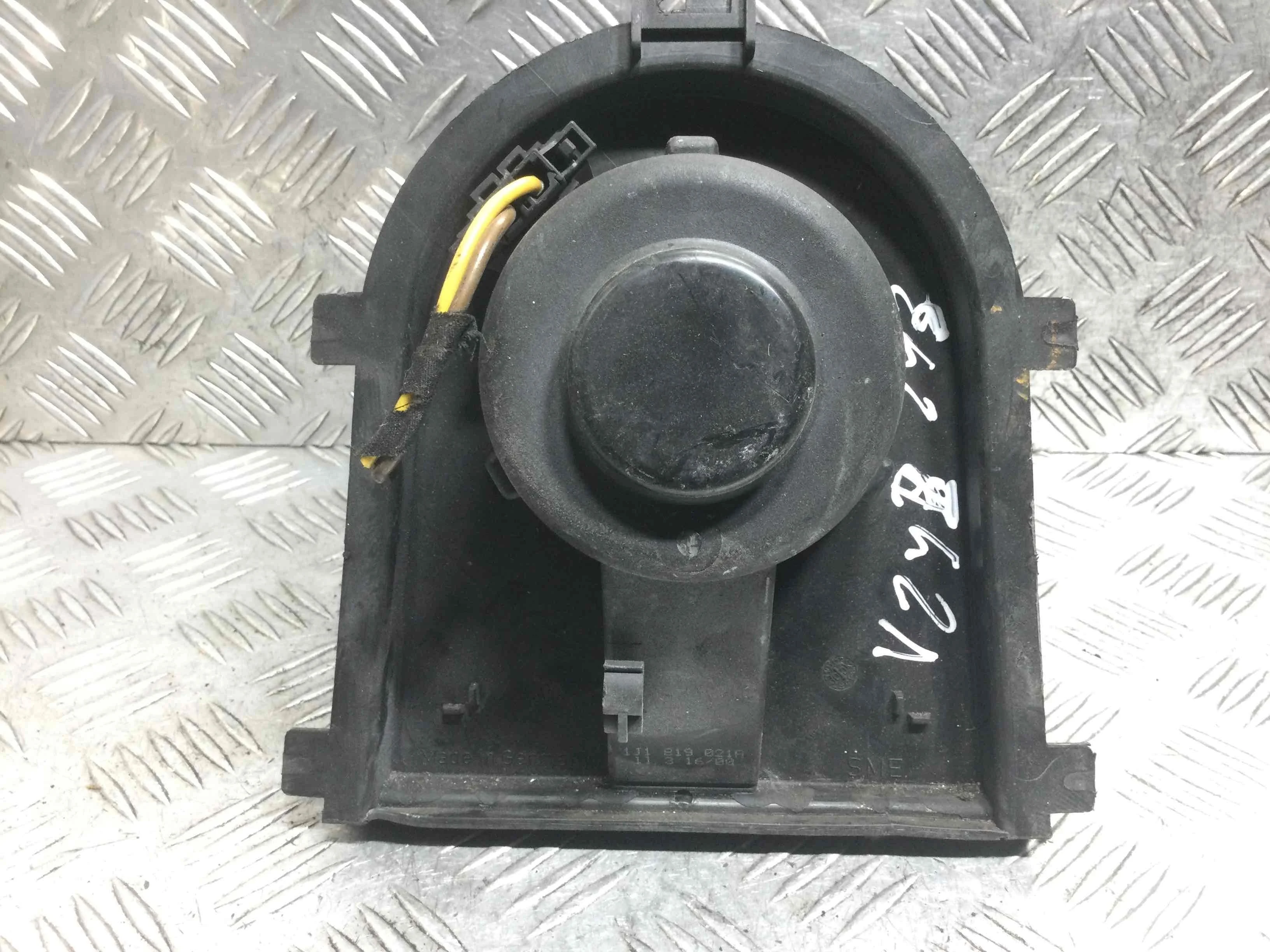 Моторчик печки SEAT Toledo 2 поколение (1998-2004) бензин 1.6 i Механика Седан