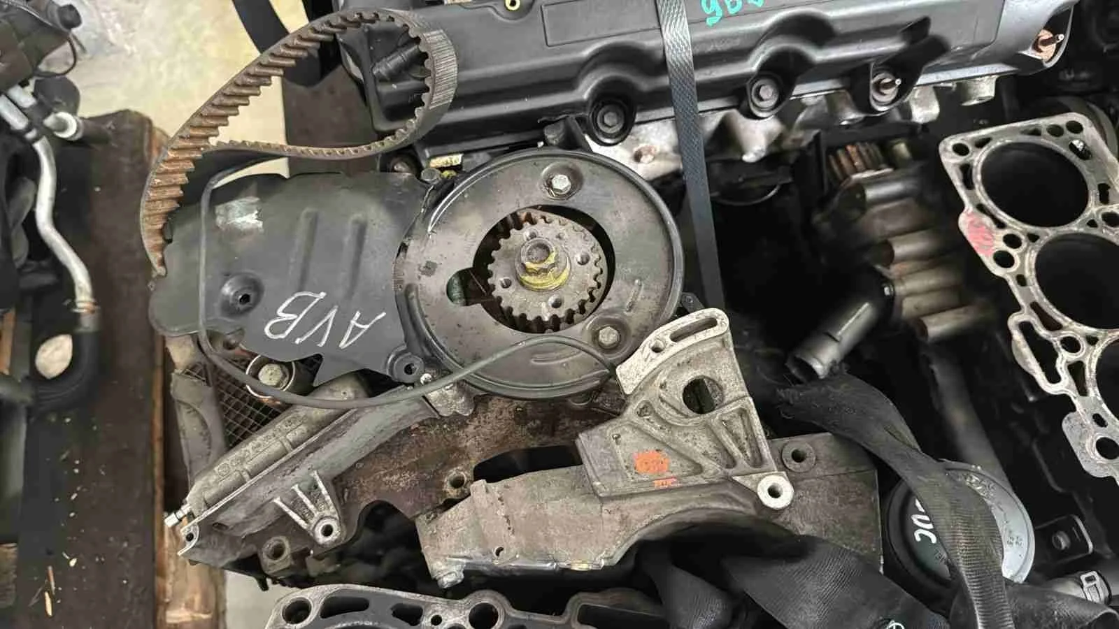 Блок цилиндров Volkswagen Passat B5+ [рестайлинг] (2000-2005) дизель 1.9 TDI Механика Седан