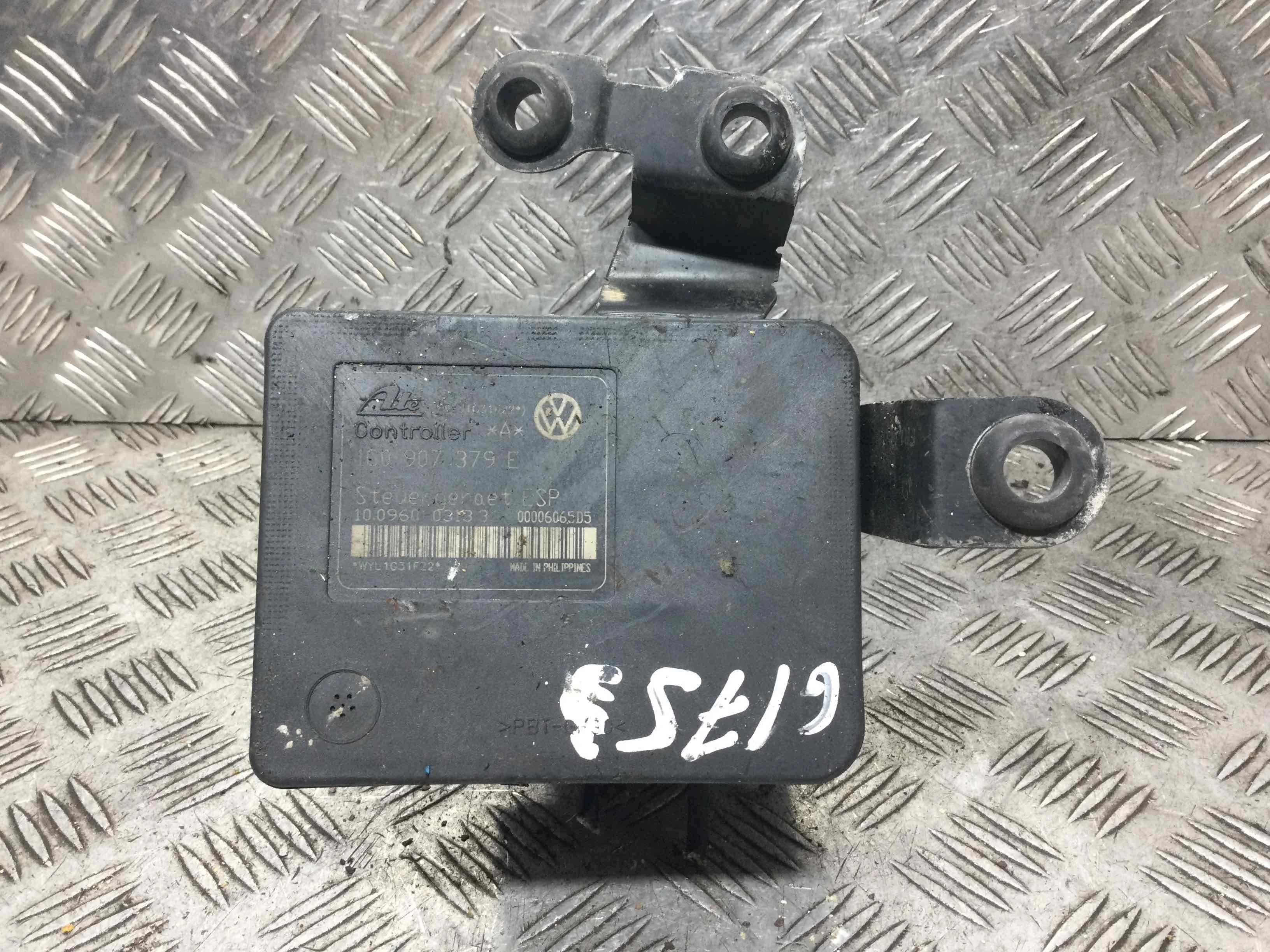 Блок ABS Audi A3 8L [рестайлинг] (2000-2003) бензин 1.6 i Механика Х/б