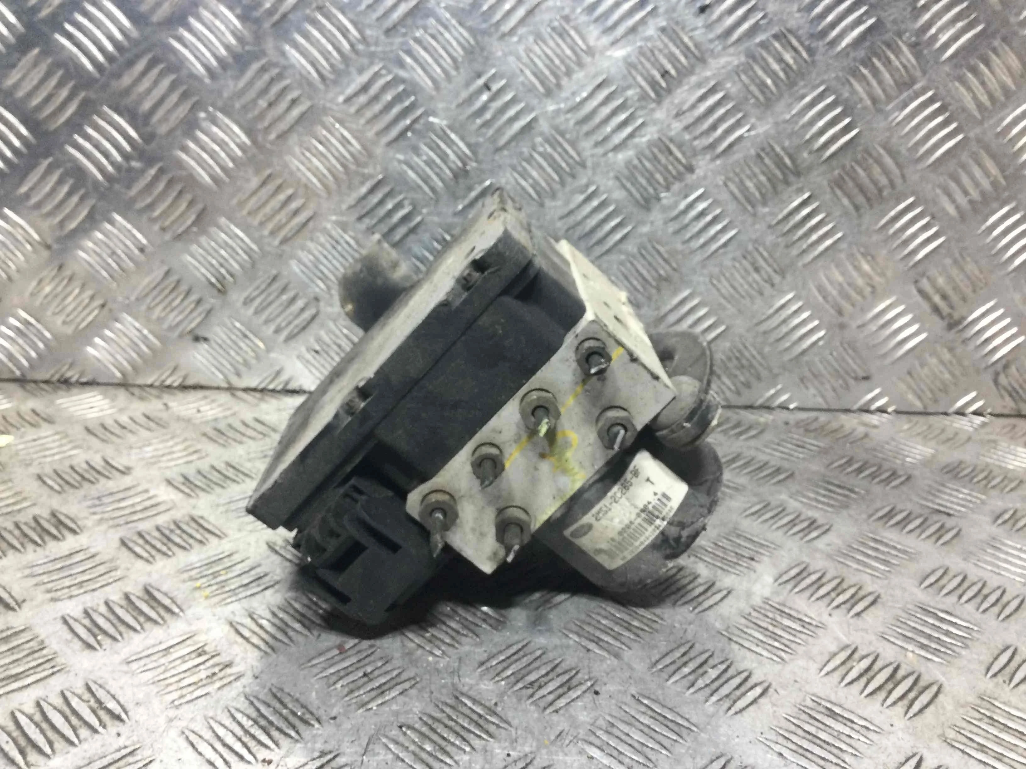 Блок ABS Ford Focus 1 поколение [рестайлинг] (2001-2005) бензин 1.6 i Механика Х/б