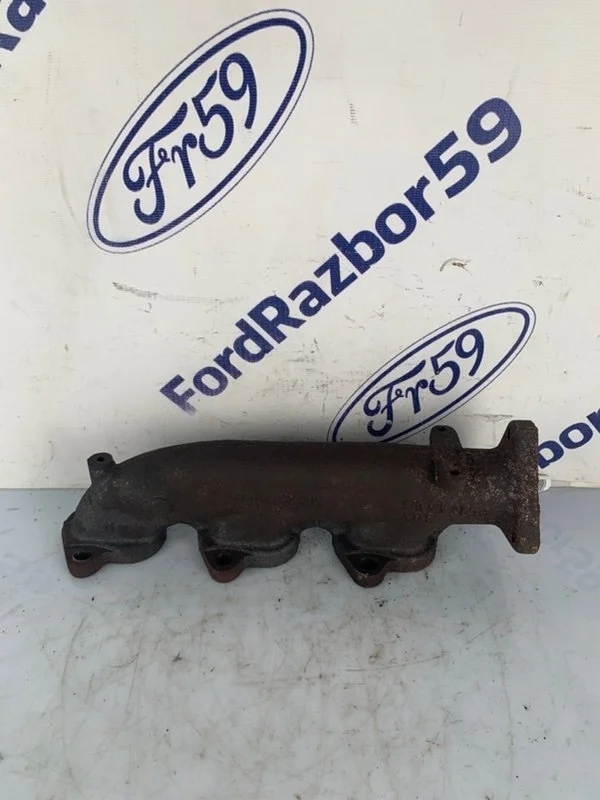 Коллектор выпускной Volkswagen Touareg 2007 059253033P GP (7L7) 3.0 TDI (BKS)