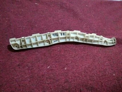 Б.у. крепление бампера зад MITSUBISHI PAJERO V97W MITSUBISHI PAJERO V97W