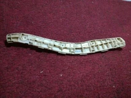 Б.у. крепление бампера зад MITSUBISHI PAJERO V97W MITSUBISHI PAJERO V97W