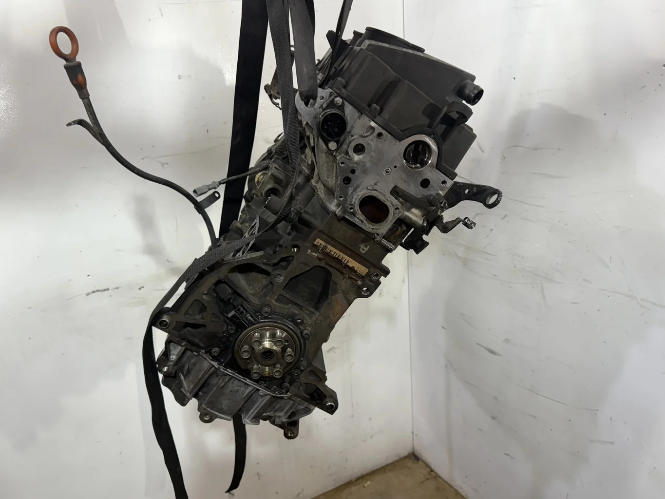 Двигатель BRR  bls,BMM,BMP,BRR,BRS,bsu 1.9 TDI Vo