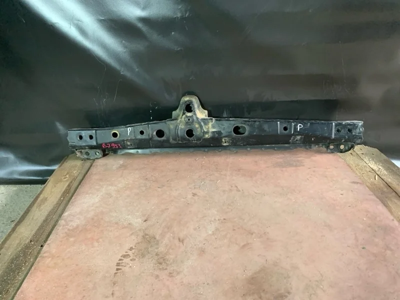 Балка поперечная Toyota RAV4 2006-2012 30