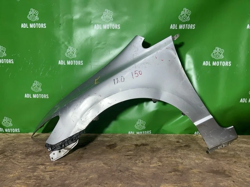 Крыло Honda Civic 8 2006-2011 4D