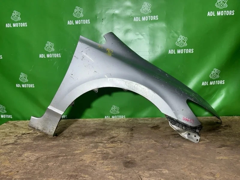 Крыло Honda Civic 8 2006-2011 4D