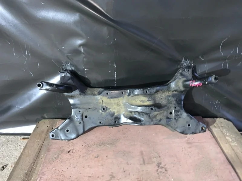 Подрамник Mitsubishi Outlander XL 2009-2012