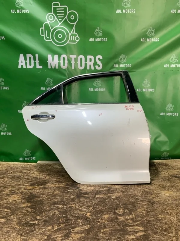 Дверь Toyota Camry 2012-2017 50 55