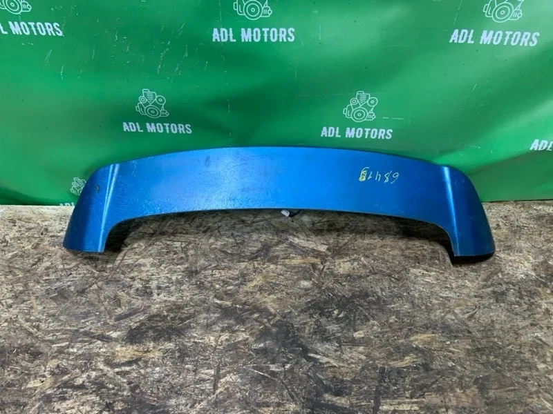 Спойлер багажника Toyota RAV4 2013-2018 40