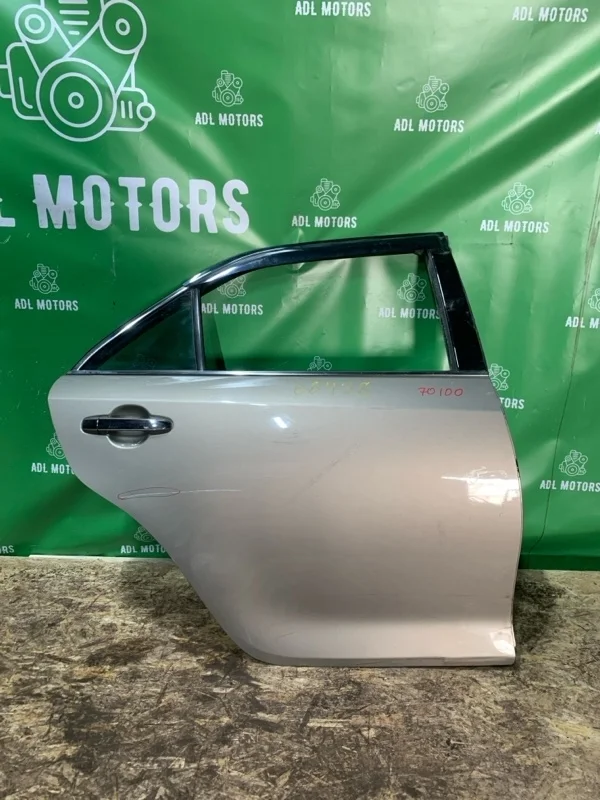 Дверь Toyota Camry 2012-2017 50 55