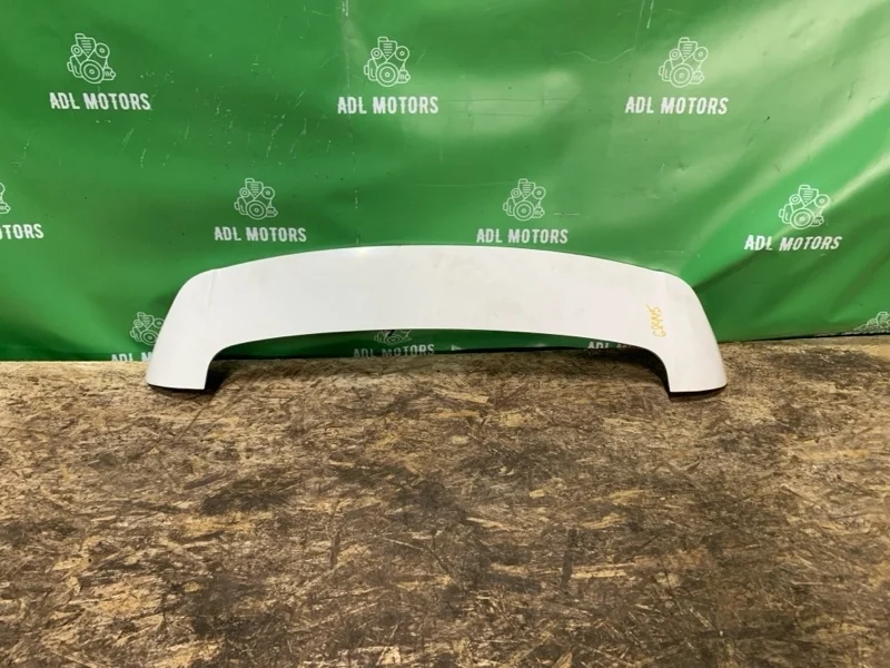 Спойлер багажника Toyota RAV4 2013-2018 40