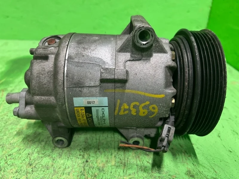 Компрессор кондиционера Renault Kangoo
