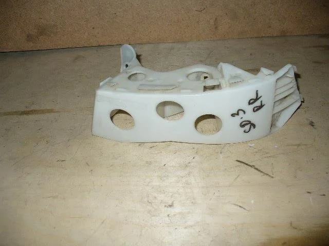 Б.у. крепление бампера зад SUBARU LEGACY/ OUTBACK B14 SUBARU LEGACY/ OUTBACK B14