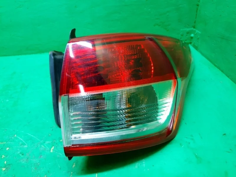 Фонарь Ford Kuga 2012-2016