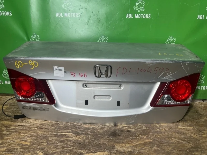 Крышка багажника Honda Civic 8 2009-2011 4D