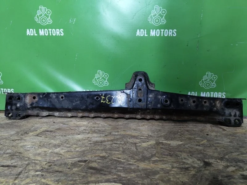 Балка подрамника Toyota RAV4 2006-2012 30