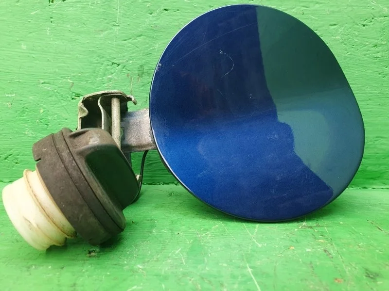 Лючок бензобака Suzuki Grand Vitara 2005-2016